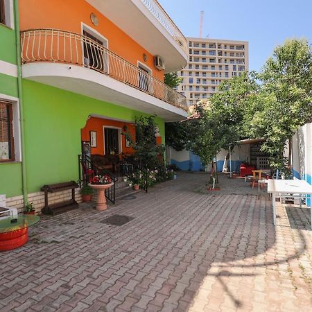 Hostel Osho 티라나 외부 사진
