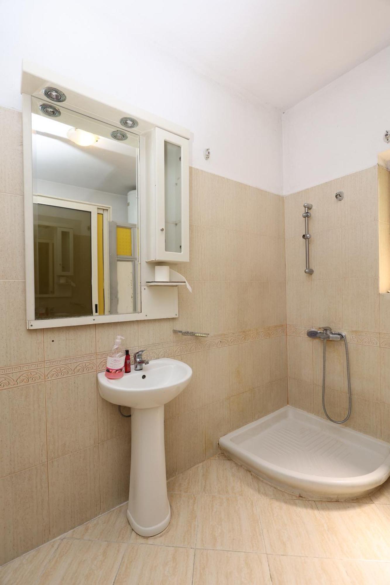 Hostel Osho 티라나 외부 사진