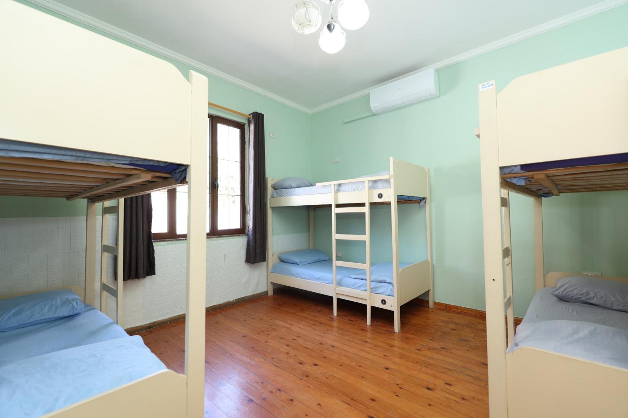 Hostel Osho 티라나 외부 사진