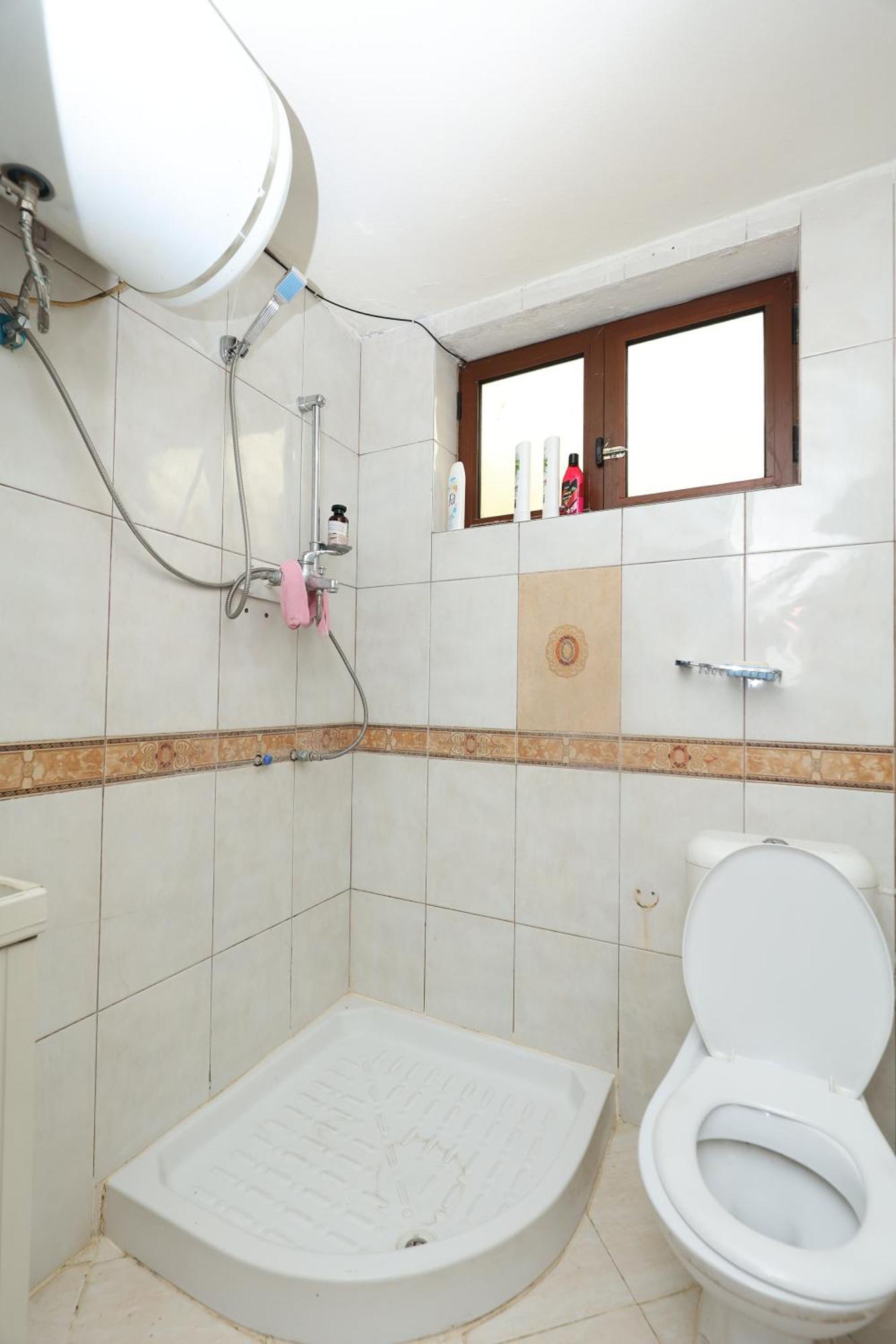 Hostel Osho 티라나 외부 사진
